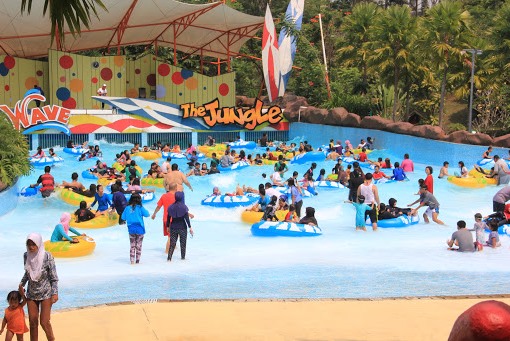 Paket Wisata Jungle Waterpark
