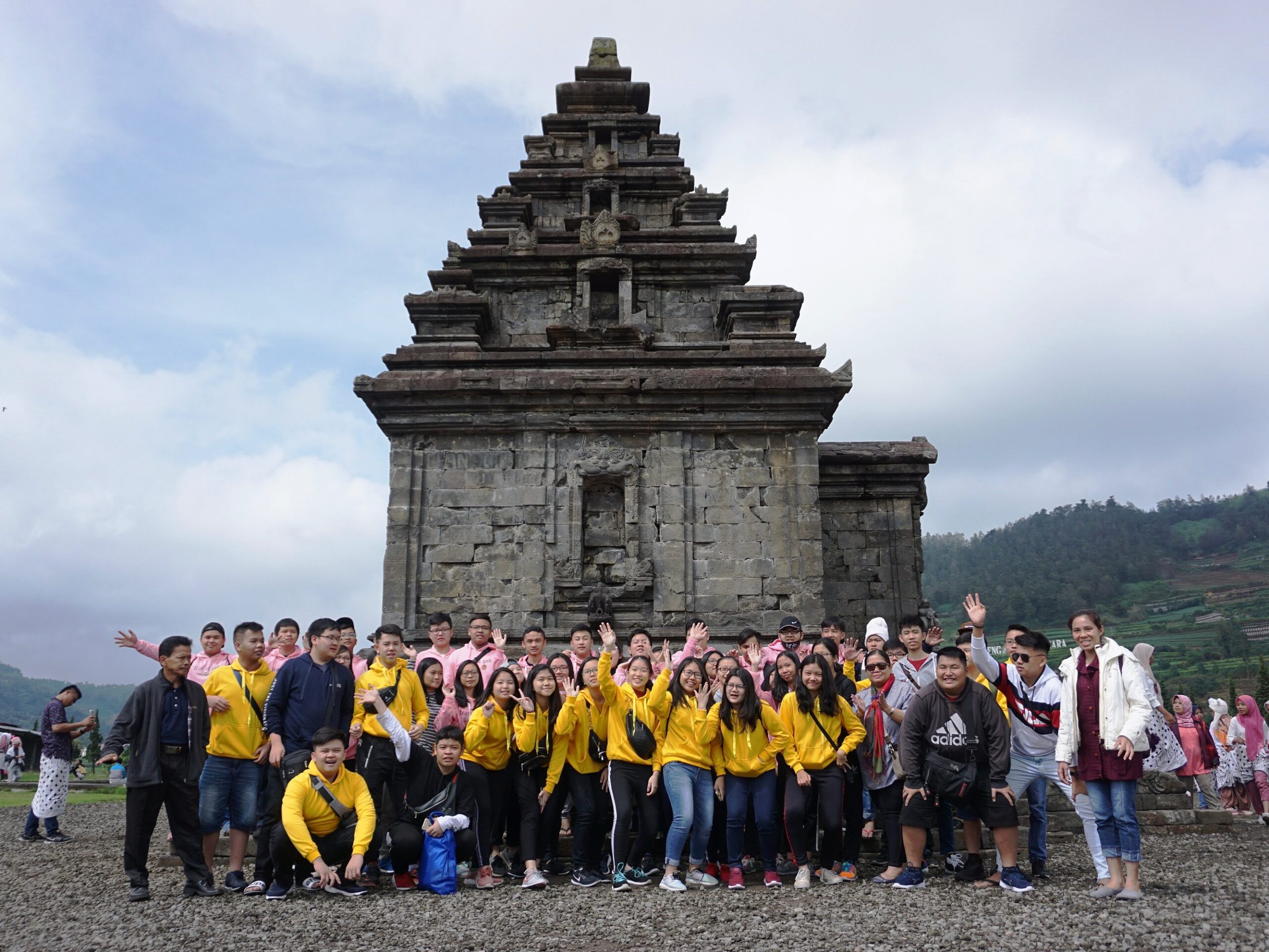 Paket Tour Dieng 3H1M